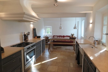 Large kitchen holidayhome Cotignac